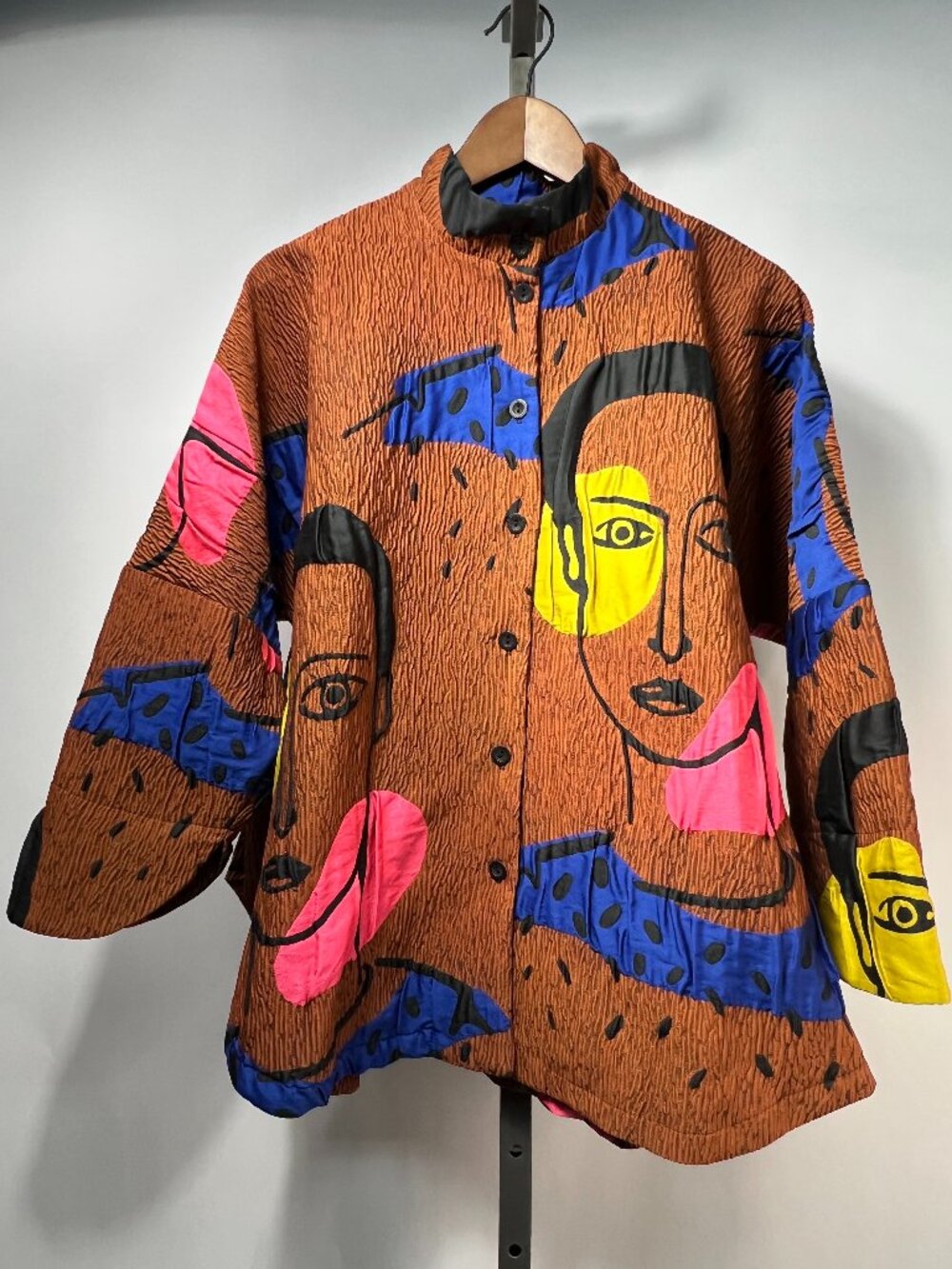 M SQUARE by Neetu Malik Art Jacket Crinkle Abstract Face Pop Art Size2 NWT U.S.A